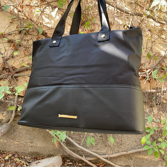 NWT STEVE MADDEN WOMAN BAG LARGE/BIG BLACK WHITE COLOR - Picture 6 of 8